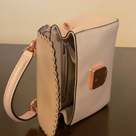 MICHAEL KORS Leather Bag - Picture 9 of 12